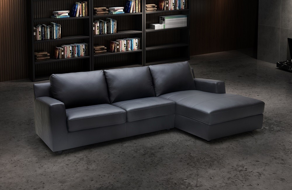 Elizabeth Premium Leather Sectional | J&M